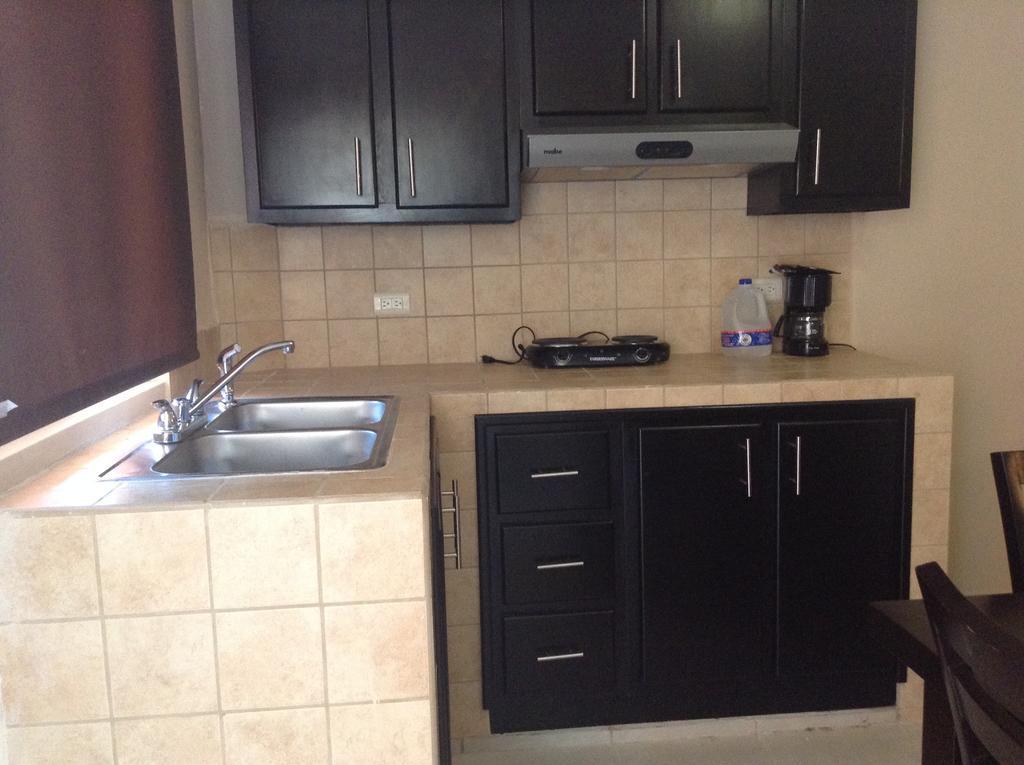 Los Jitos Hotel & Suites San Carlos Nuevo Guaymas Ruang foto